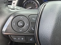 2024 Toyota Camry SE Auto