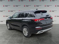 2024 Mitsubishi Outlander LE S-AWC