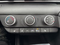 2022 Hyundai Elantra Preferred IVT