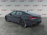 2022 Hyundai Elantra Preferred IVT