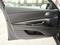 2022 Hyundai Elantra Preferred IVT