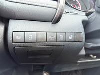 2024 Toyota Camry SE Auto