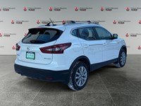 2023 Nissan Qashqai AWD SV CVT