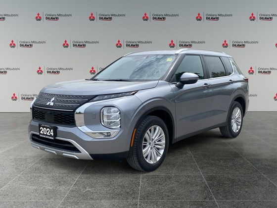 2024 Mitsubishi Outlander LE