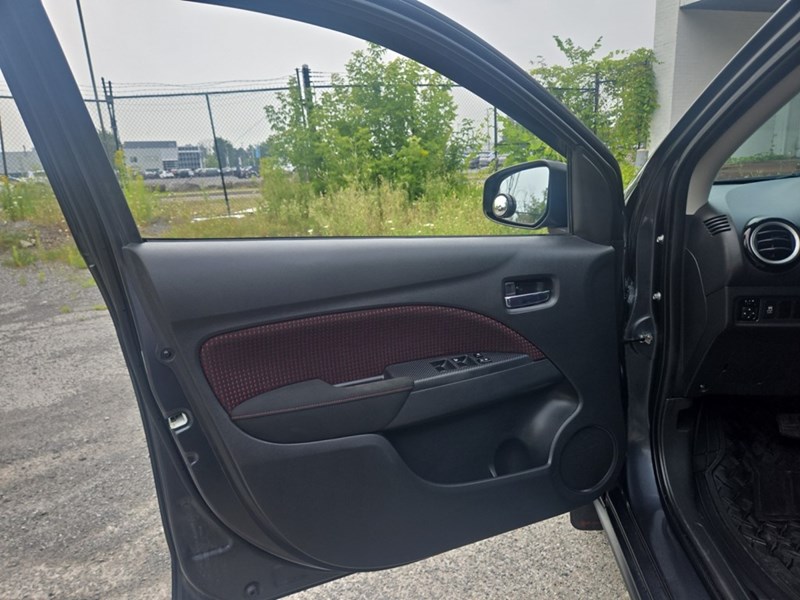 2024 Mitsubishi Mirage NOIR CVT