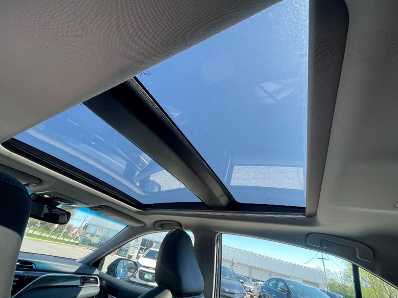 2018 Toyota Camry XSE Auto
