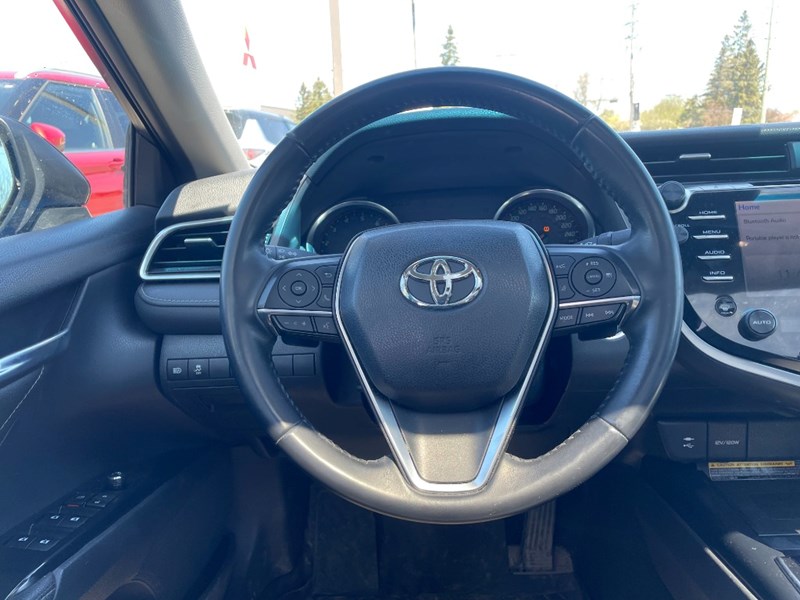 2018 Toyota Camry XSE Auto