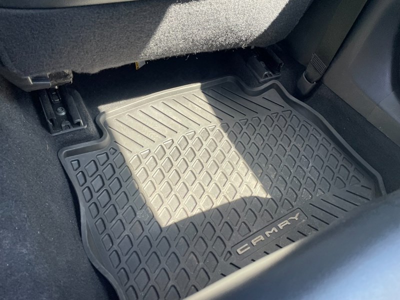 2018 Toyota Camry XSE Auto