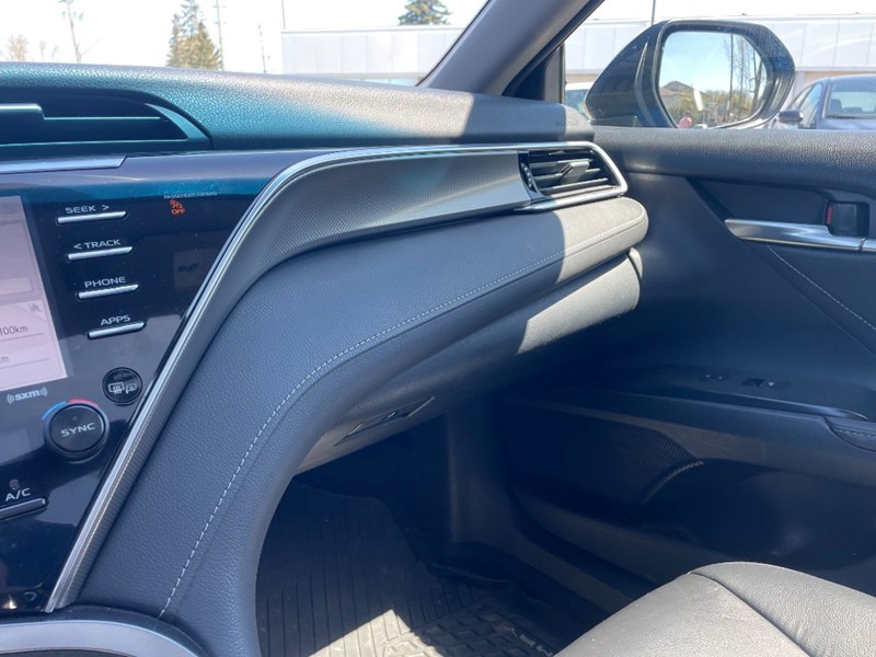 2018 Toyota Camry XSE Auto