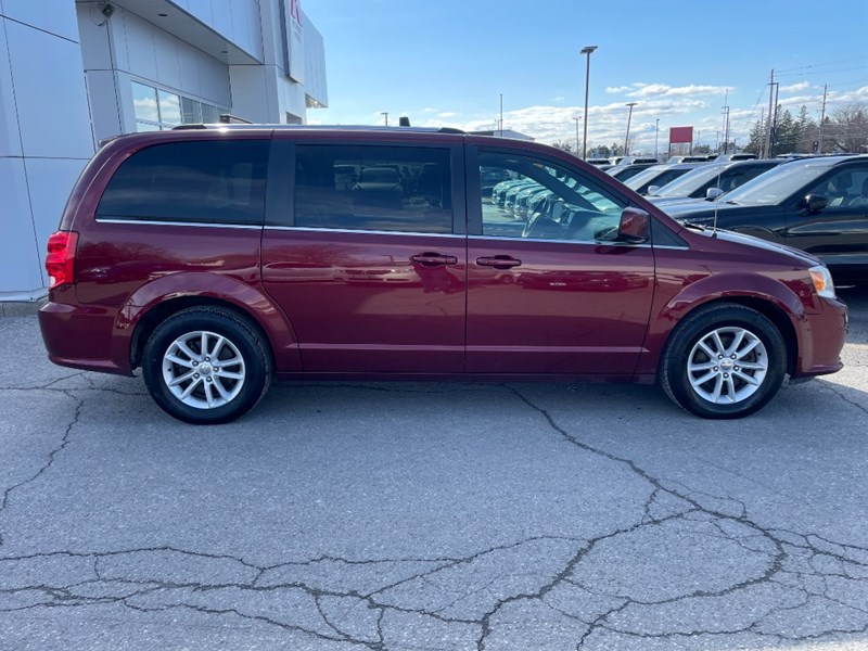 2020 Dodge Grand Caravan Premium Plus 2WD
