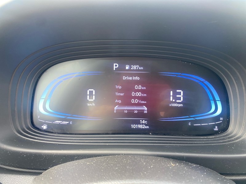 2024 Hyundai Venue Essential IVT