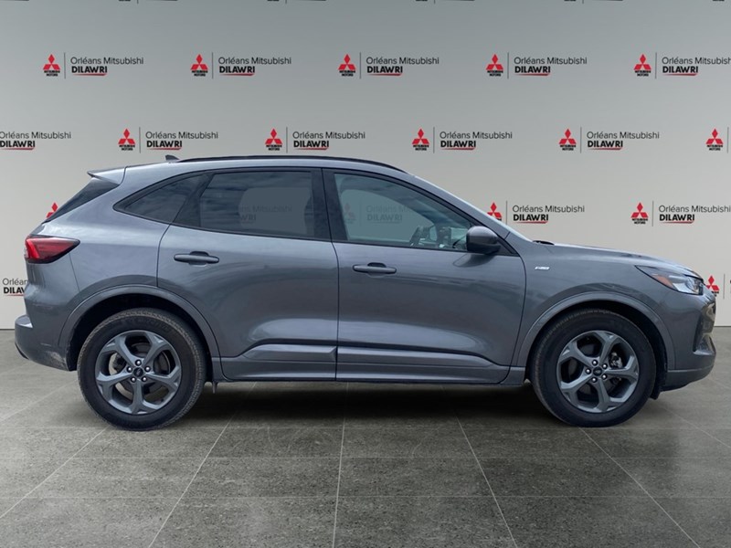 2023 Ford Escape ST-Line Select AWD
