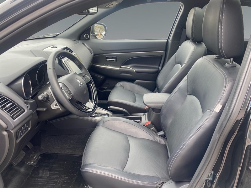 2024 Mitsubishi RVR GT AWC
