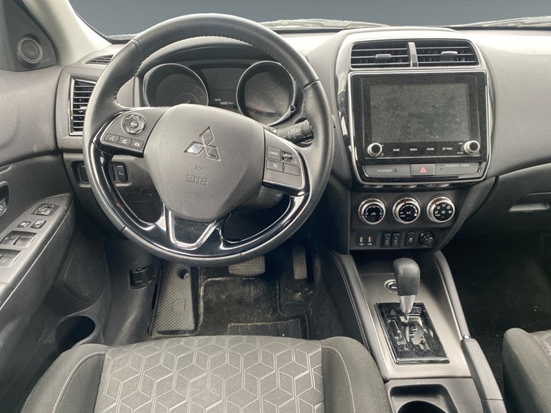 2024 Mitsubishi RVR SE AWC