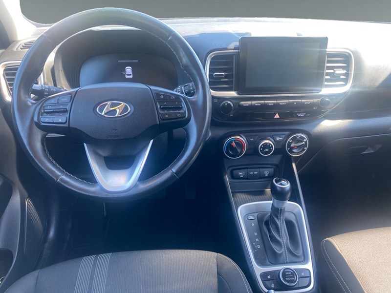 2023 Hyundai Venue Preferred IVT w/Two-Tone