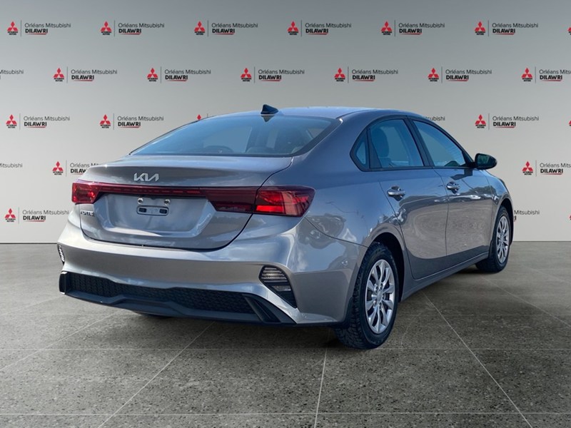 2023 Kia Forte LX IVT