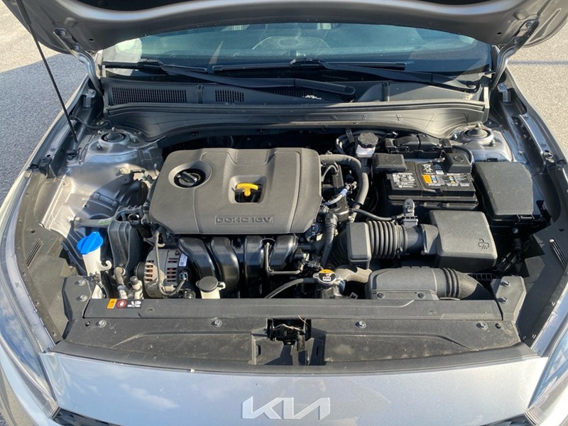 2023 Kia Forte LX IVT