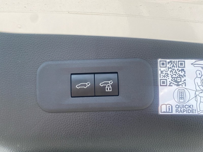 2025 Toyota Crown Signia Limited AWD