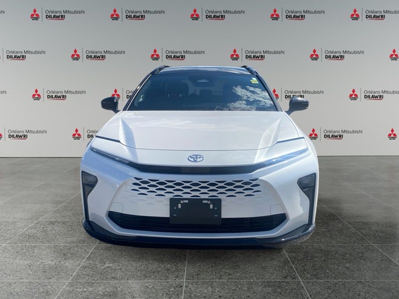 2025 Toyota Crown Signia Limited AWD