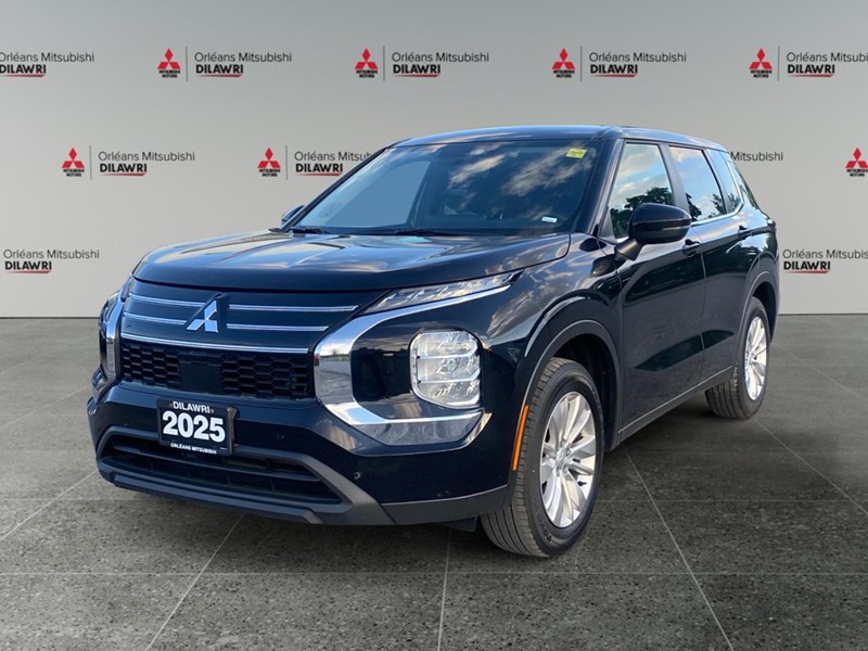 2025 Mitsubishi Outlander ES S-AWC