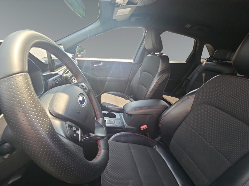 2024 Ford Escape ST-Line AWD