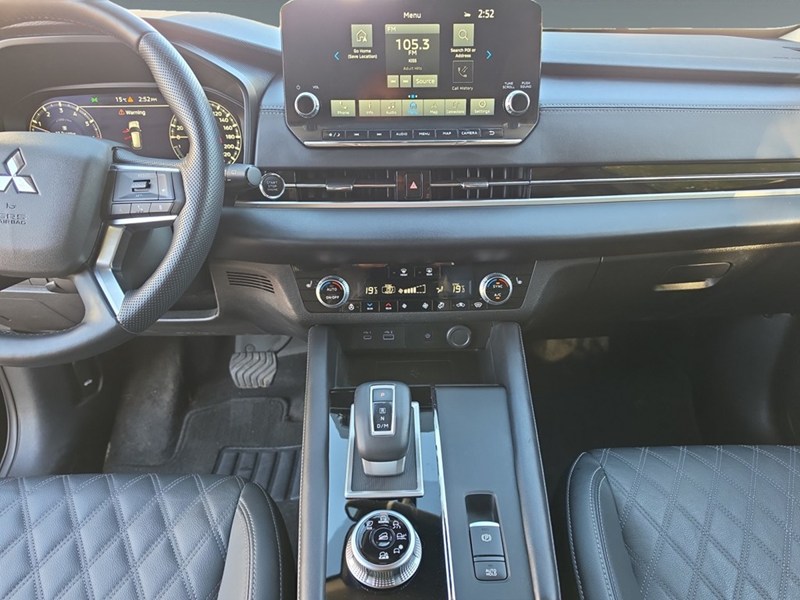 2024 Mitsubishi Outlander SEL S-AWC