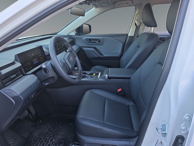 2026 Toyota RAV4 XLE AWD