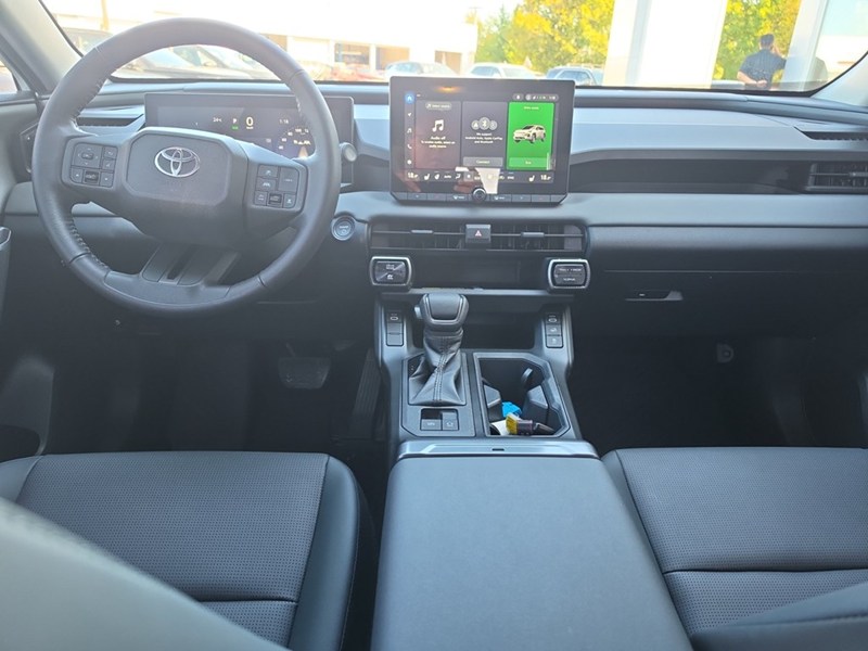 2026 Toyota RAV4 XLE AWD