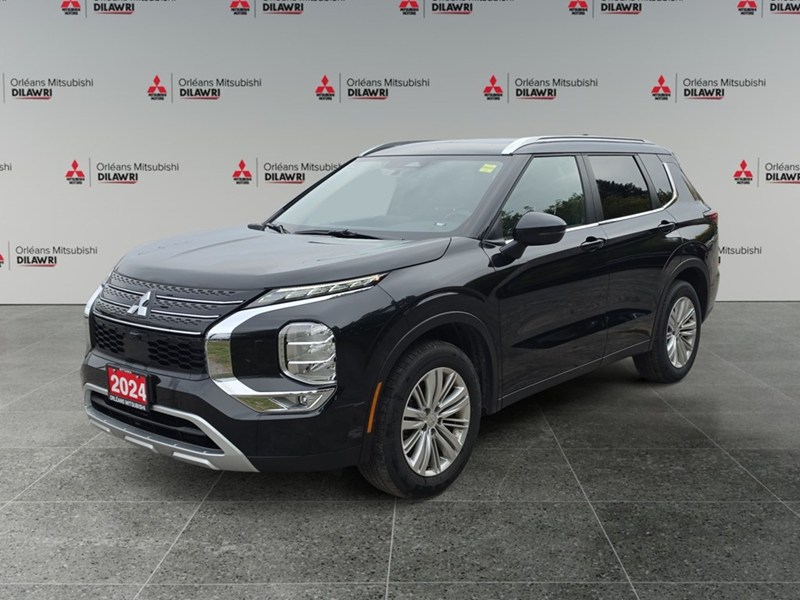 2024 Mitsubishi Outlander LE S-AWC