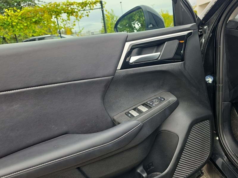 2024 Mitsubishi Outlander LE S-AWC