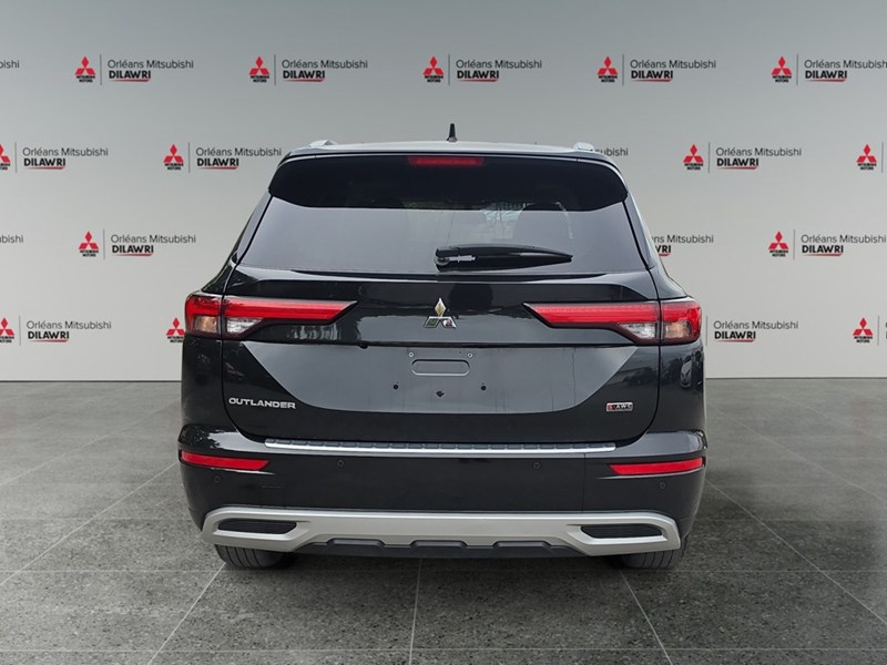 2024 Mitsubishi Outlander SE S-AWC