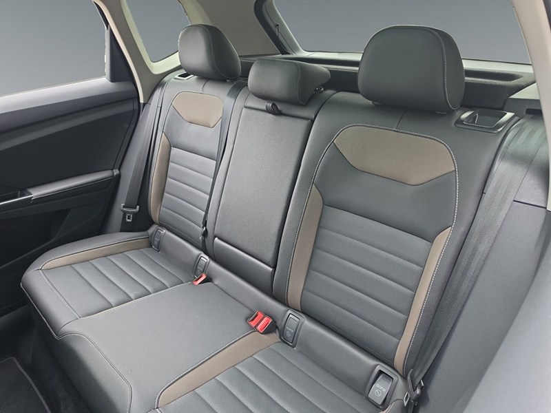 2024 Volkswagen Taos Highline 4MOTION