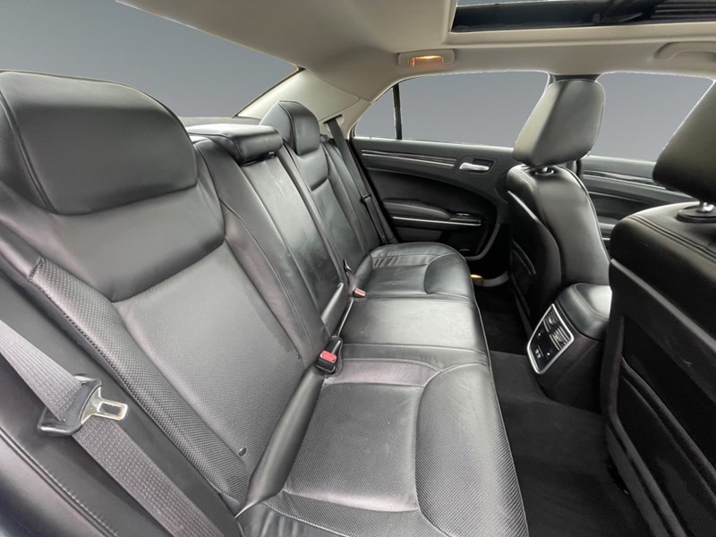 2023 Chrysler 300 300 Touring L AWD