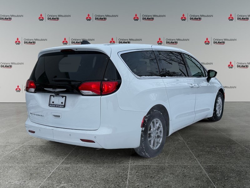 2024 Chrysler Grand Caravan SXT 2WD