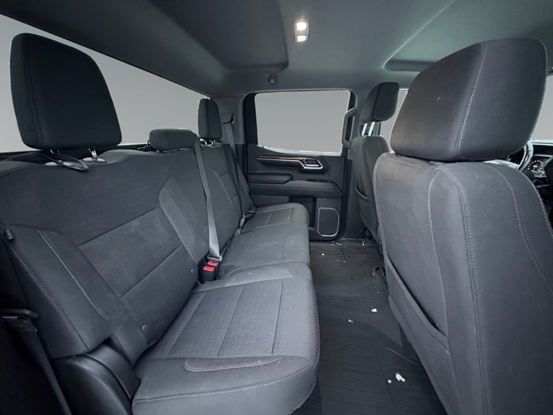 2022 GMC Sierra 1500 4WD Crew Cab 147" SLE