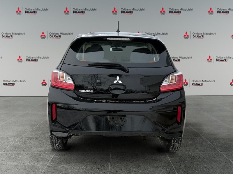 2024 Mitsubishi Mirage ES CVT