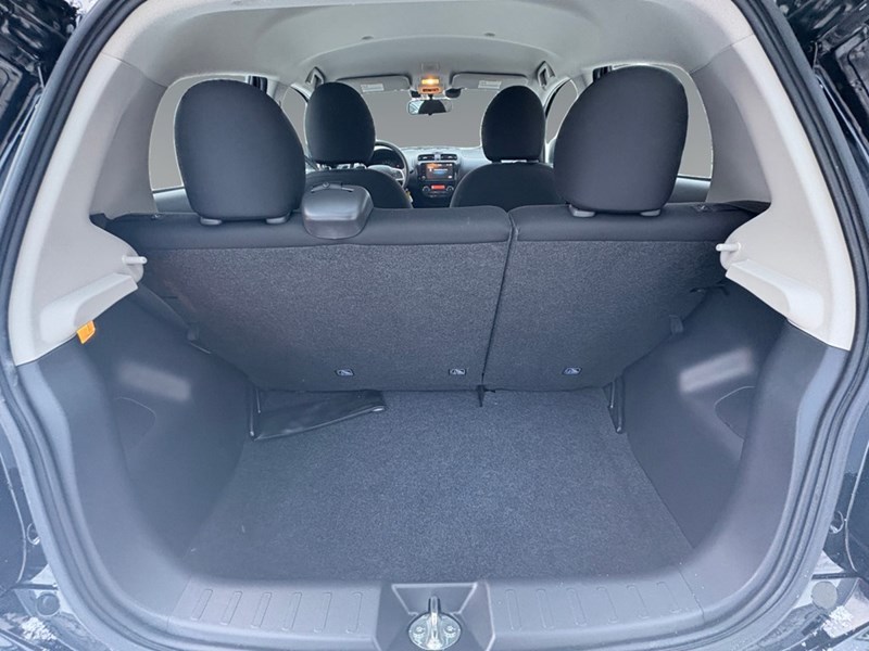 2024 Mitsubishi Mirage ES CVT