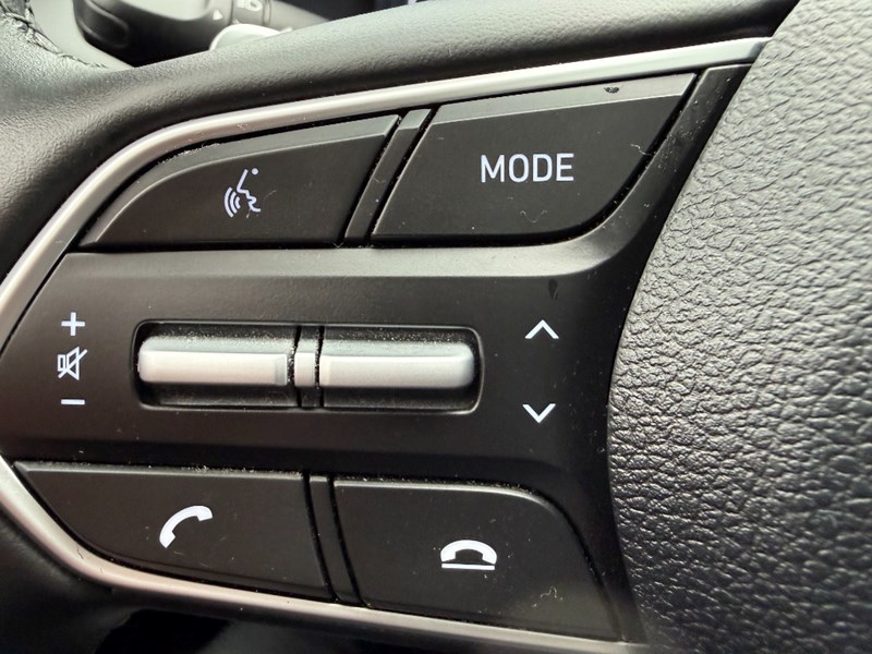 2023 Hyundai Santa Fe HEV Luxury AWD