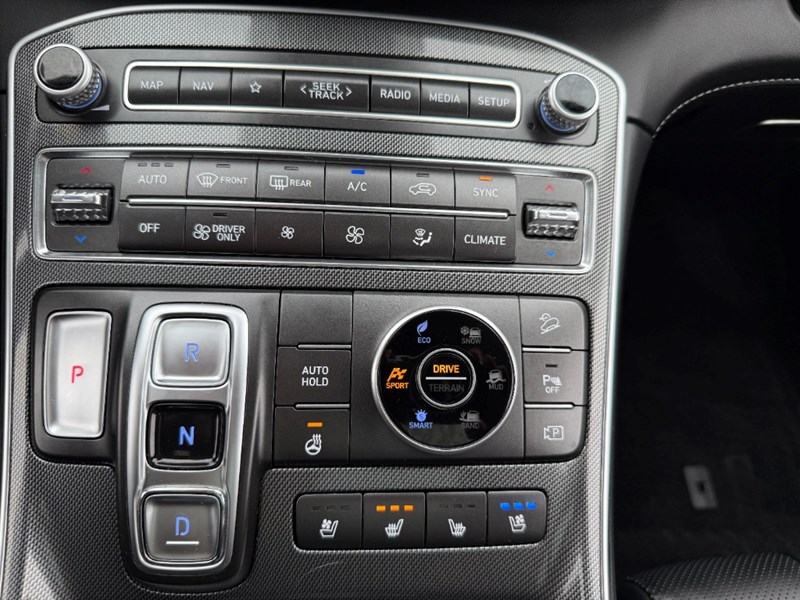 2023 Hyundai Santa Fe HEV Luxury AWD