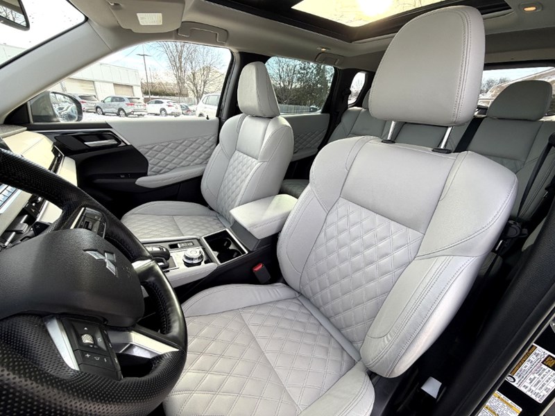 2023 Mitsubishi Outlander SEL S-AWC