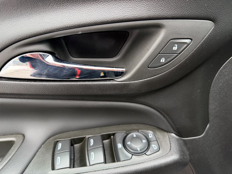 2024 Chevrolet Equinox AWD 4dr LT