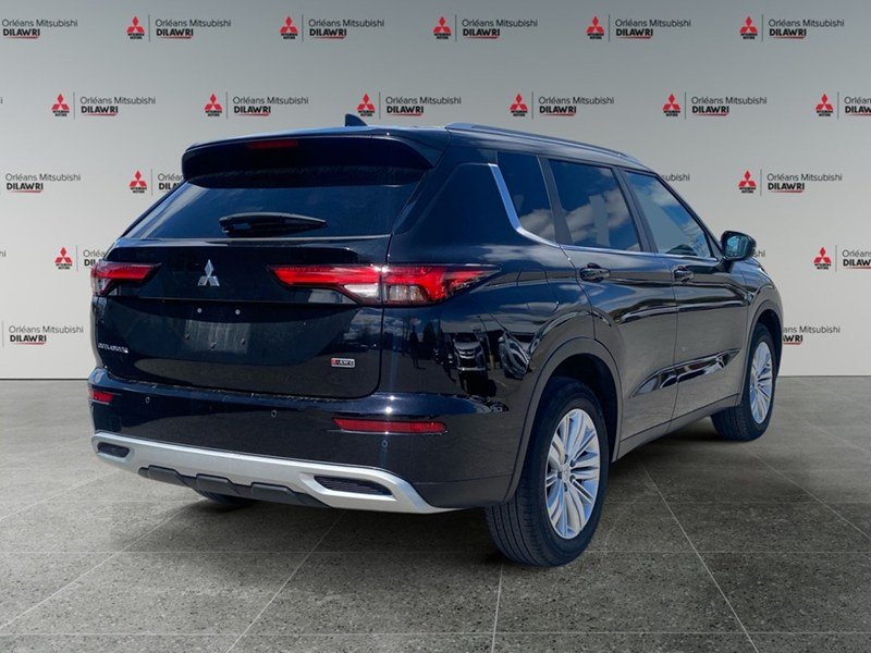 2024 Mitsubishi Outlander SE S-AWC