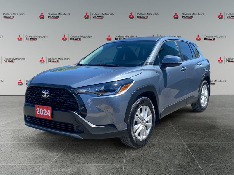2024 Toyota Corolla Cross LE FWD