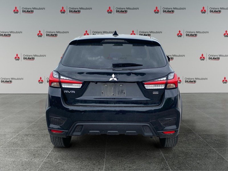 2024 Mitsubishi RVR SE AWC