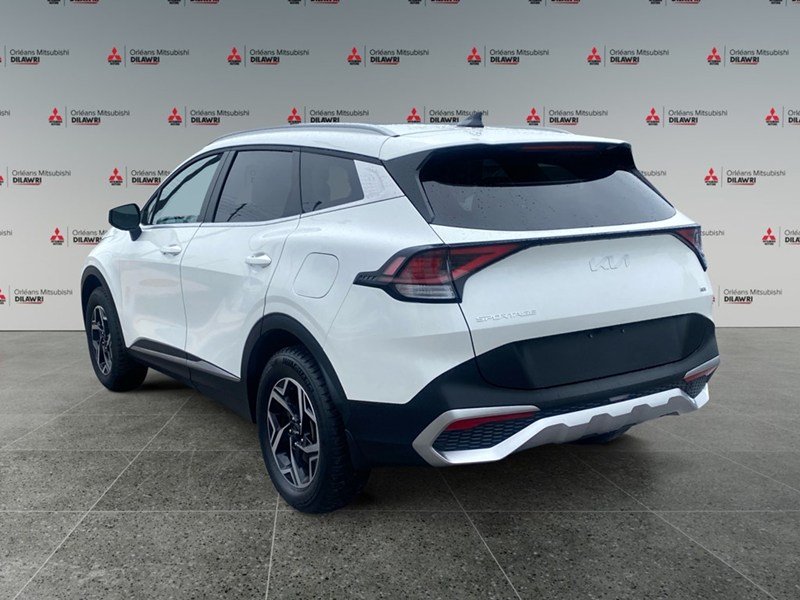 2024 Kia Sportage LX AWD
