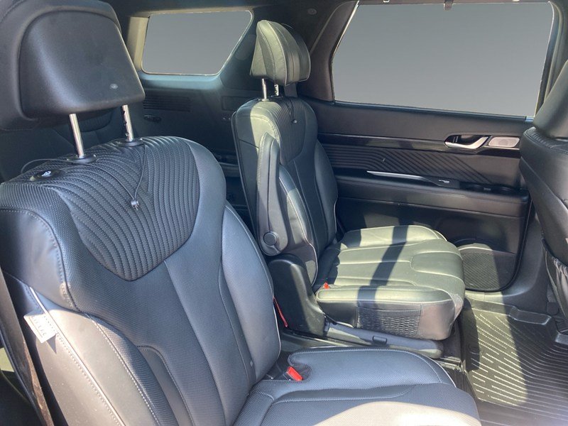 2025 Hyundai Palisade Ultimate Calligraphy 7-Passenger AWD