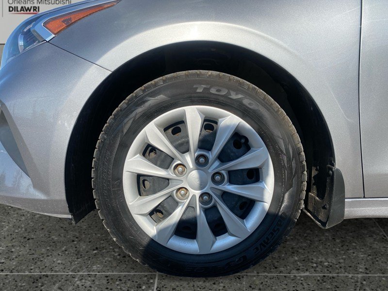 2023 Kia Forte LX IVT