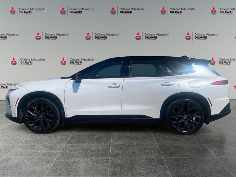 2025 Toyota Crown Signia Limited AWD