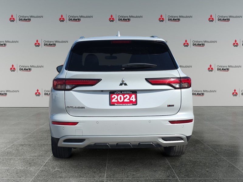 2024 Mitsubishi Outlander SE S-AWC