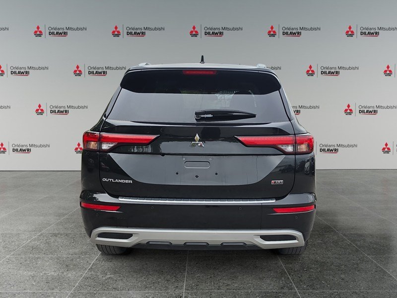 2024 Mitsubishi Outlander SE S-AWC